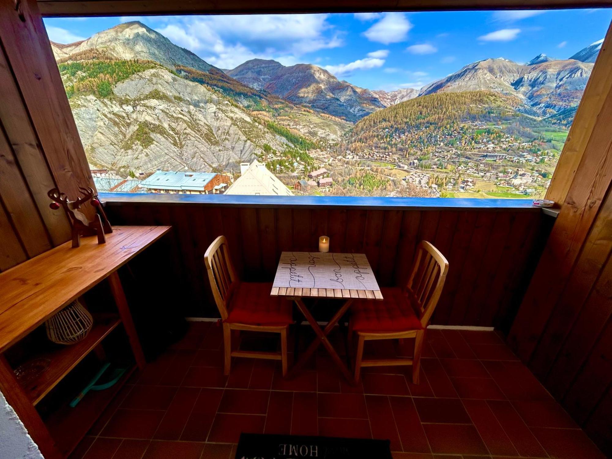 Ferienwohnung Duplex Avec Vue Exceptionnelle Parking Et Wifi Gratuit Allos Exterior foto